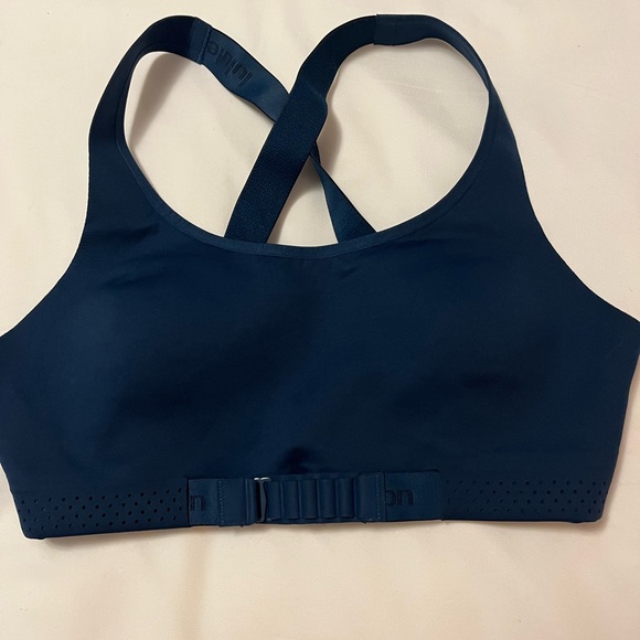 lululemon athletica Other - LULULEMON ADAPT THE STRAP SPORTS BRA SIZE 10 LIKE NEW